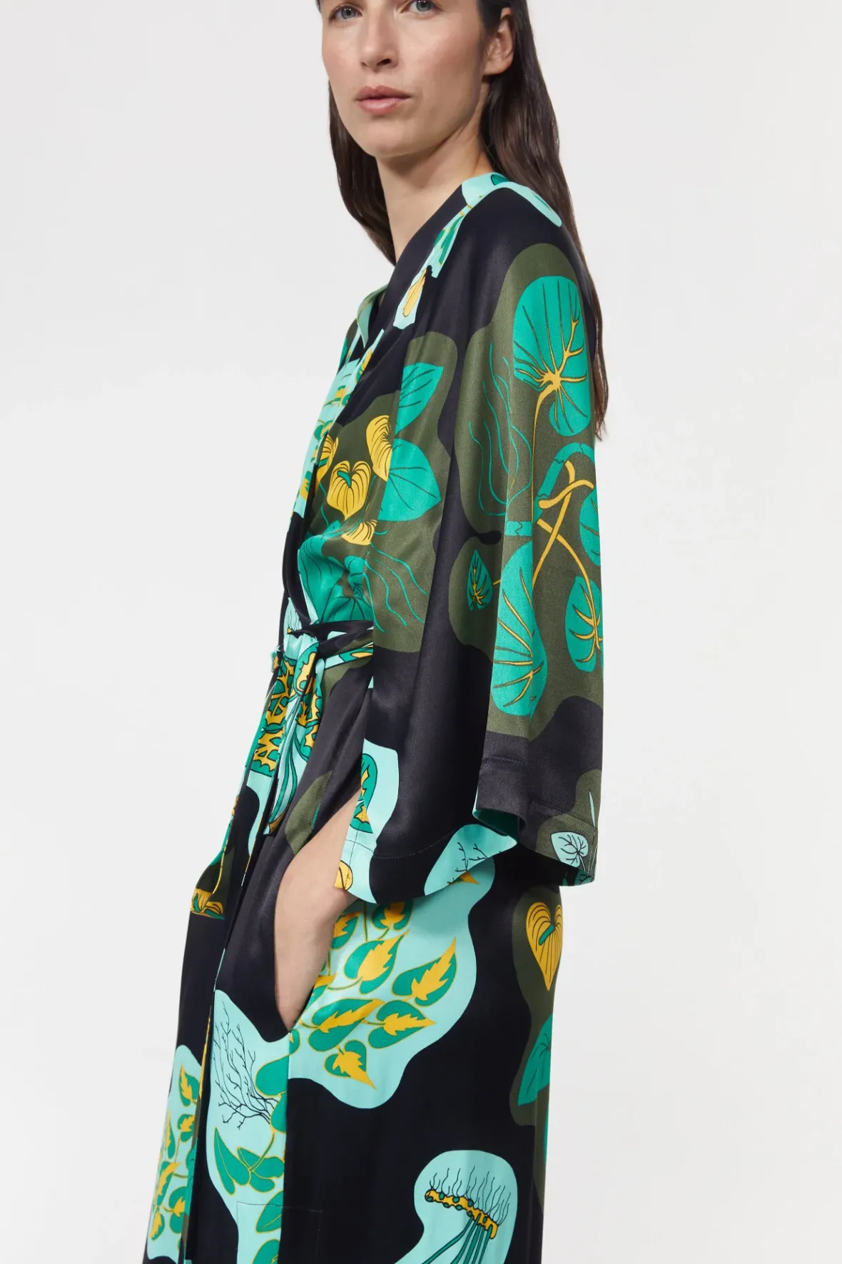 Rodebjer Mabelin Cape Leaf Best